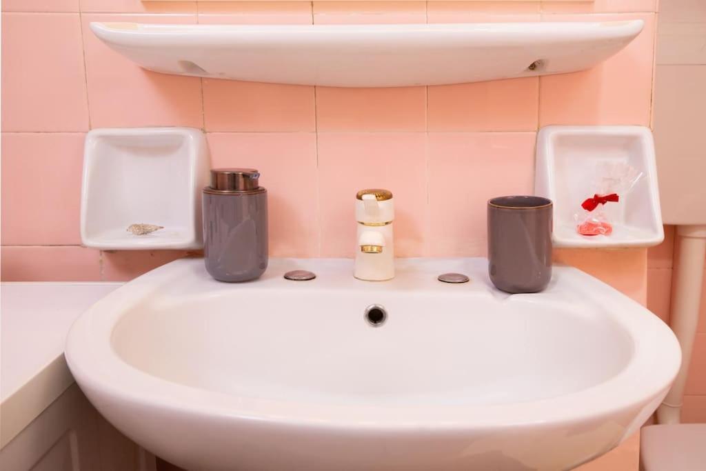Cosy Apartment With Acropolis View 아테네 외부 사진