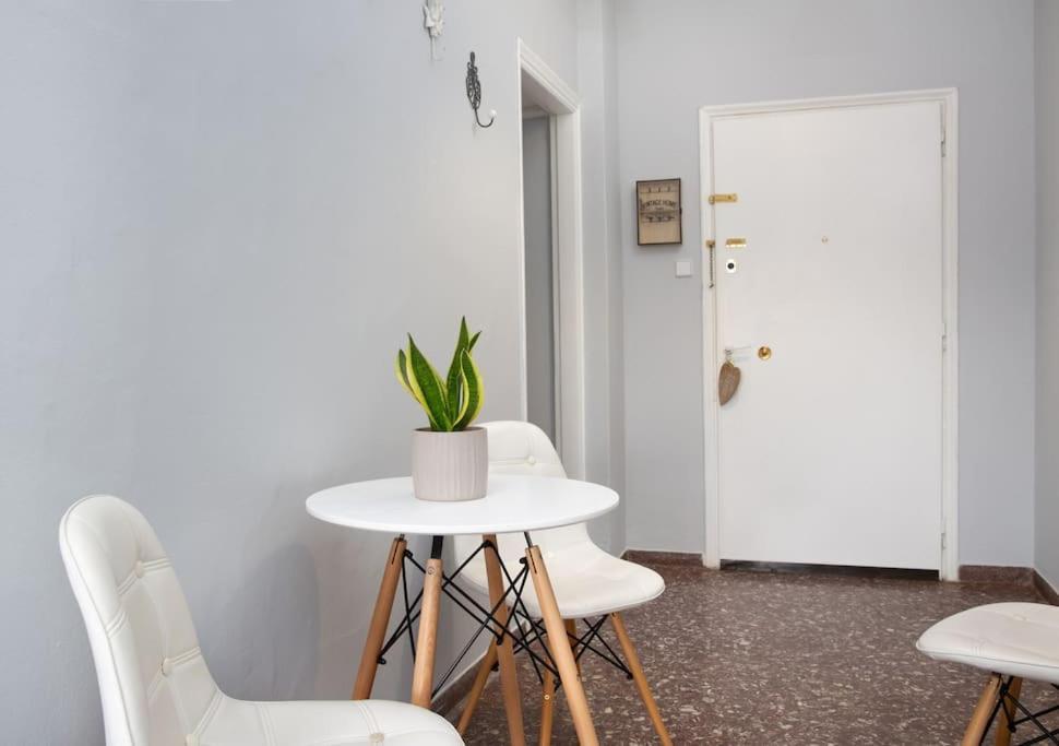 Cosy Apartment With Acropolis View 아테네 외부 사진